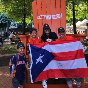 Meet your Posher, Debbie